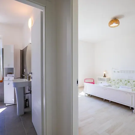 Residenza Luna Apartment